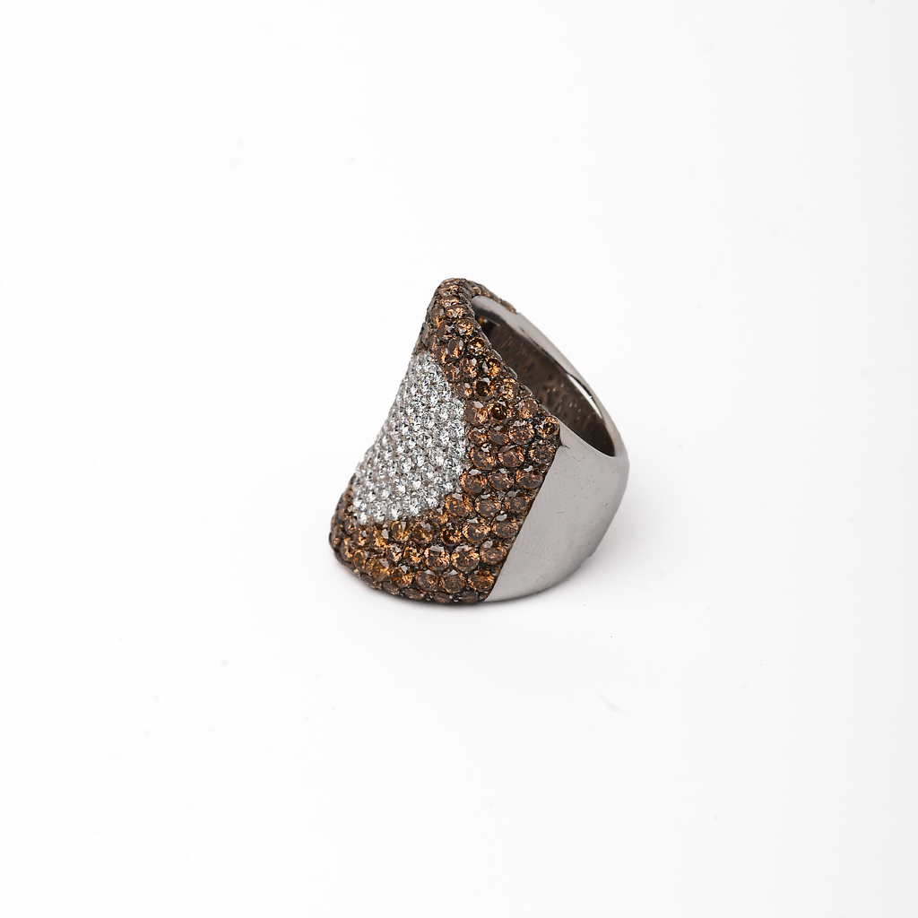 Anello Pasquale Bruni con pavè a cuore
