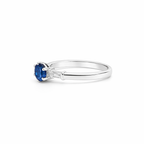 anello in oro bianco zaffiro e diamanti (M9246)