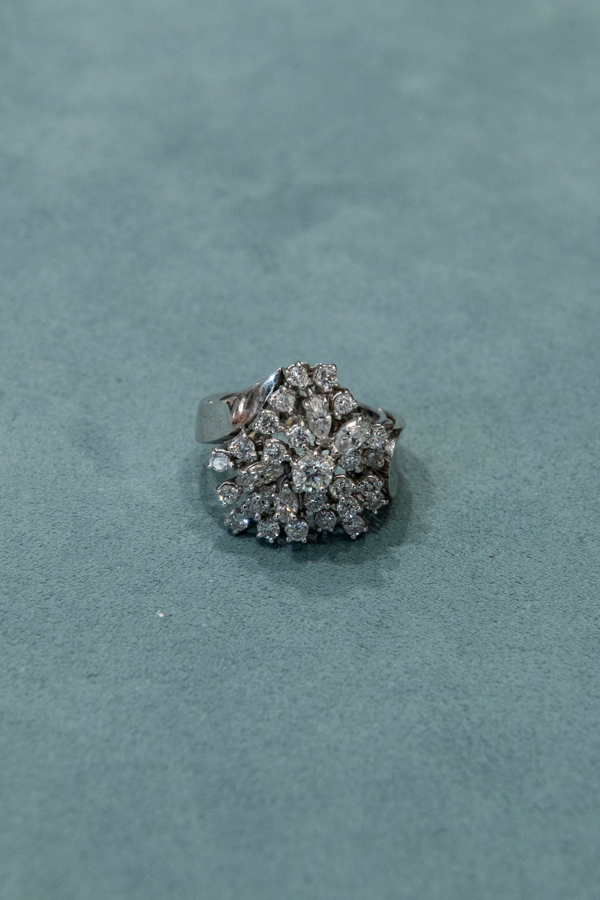 Anello Fantasia in oro bianco (1954)