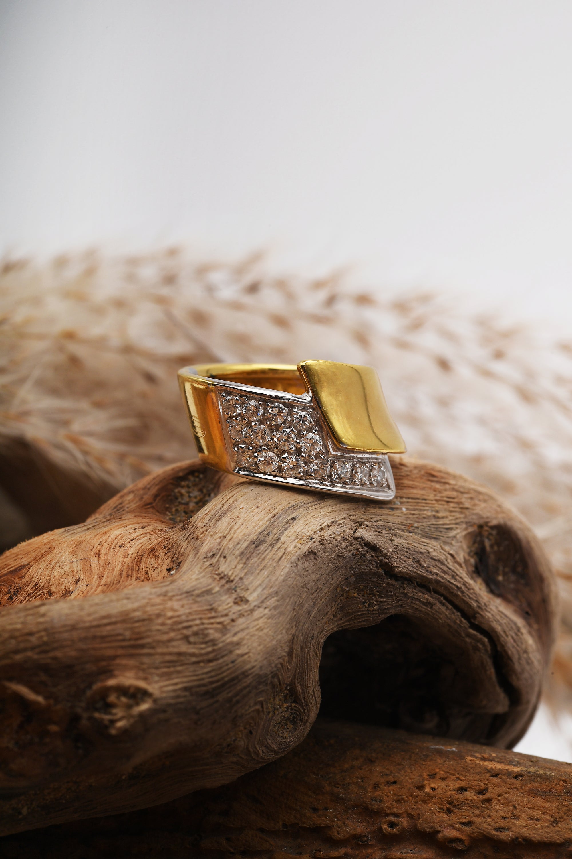 Anello fascia Damiani