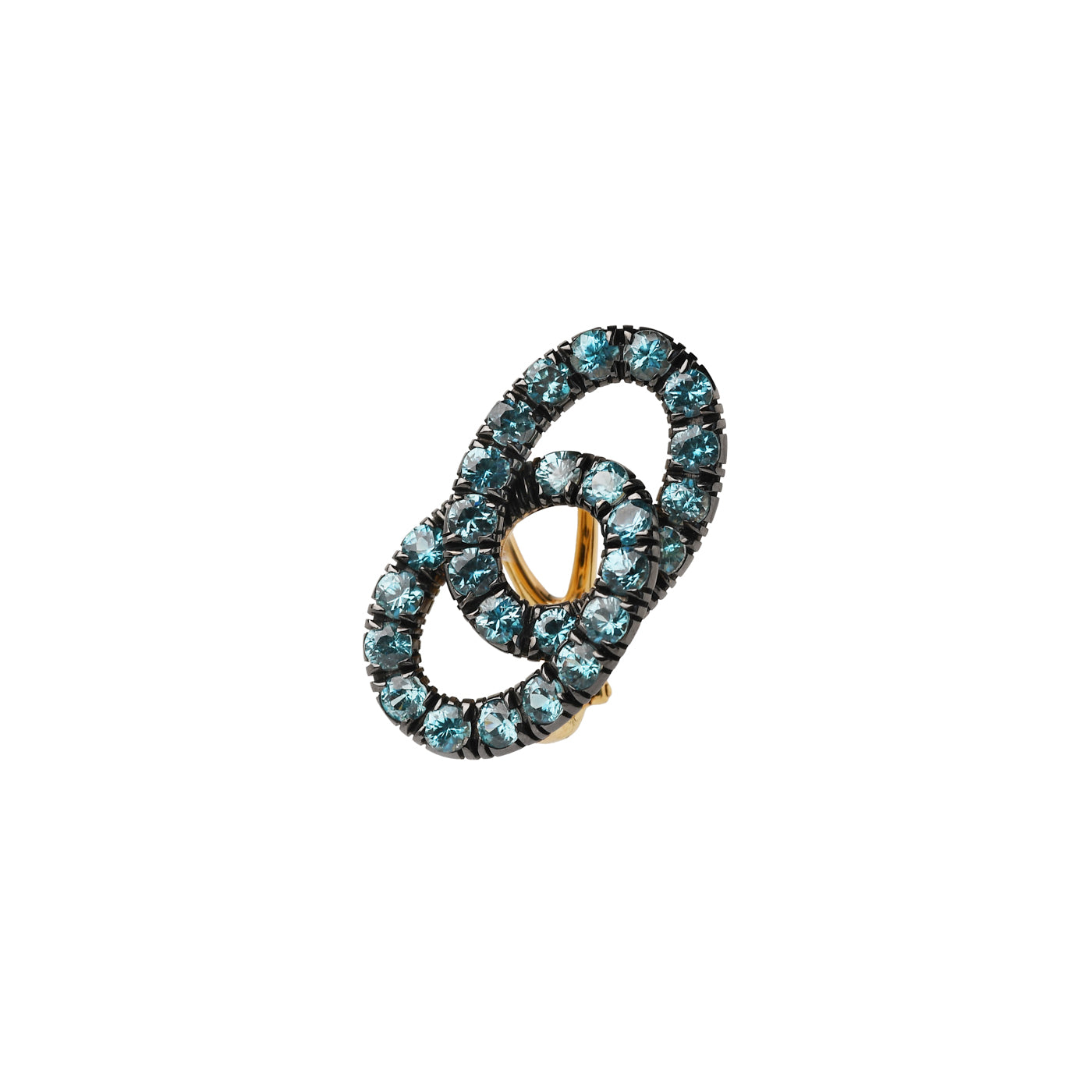 Orecchini Pomellato con pavé di topazi blu