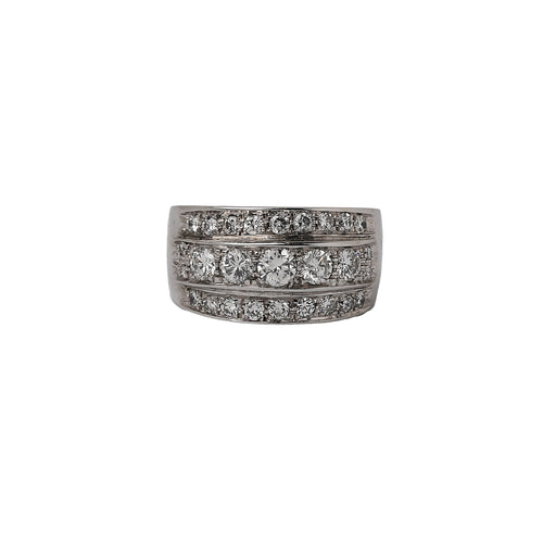 Anello a fascia larga in platino con diamanti