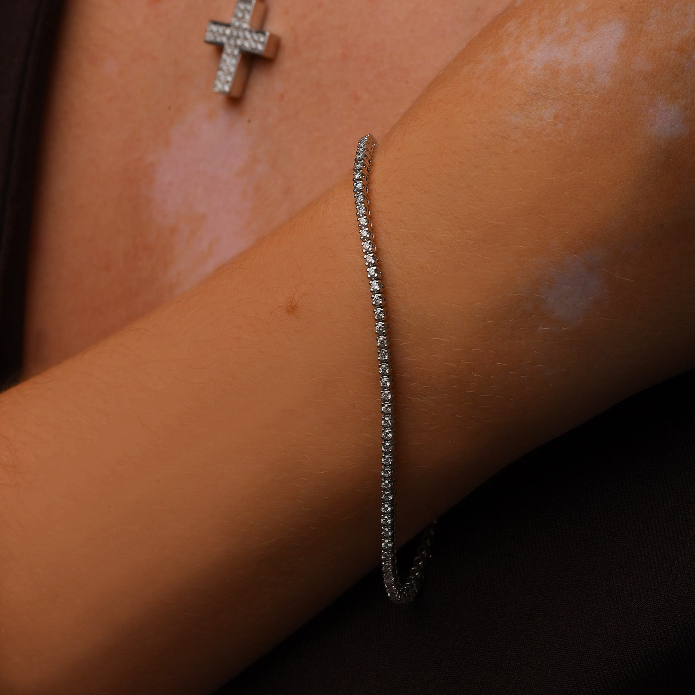 Bracciale tennis in oro bianco e zirconi (1595)