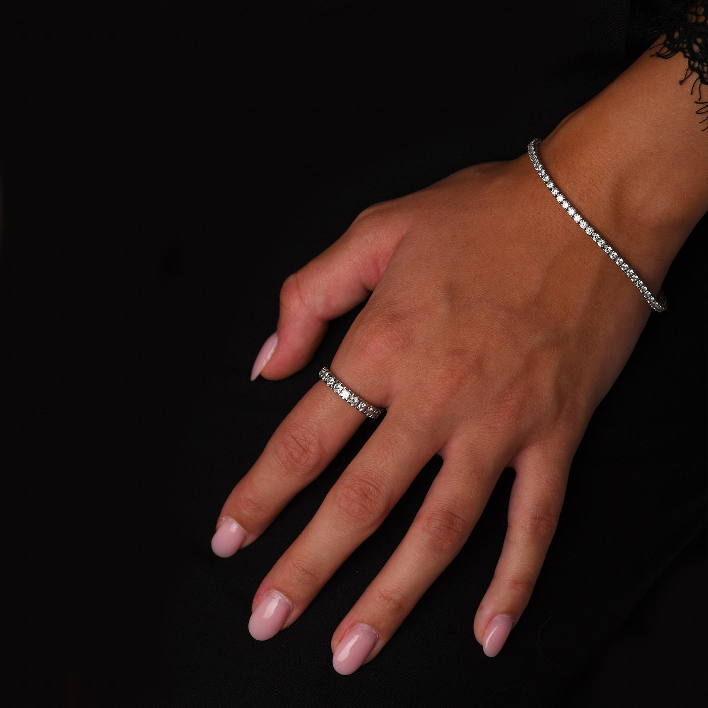 Bracciale tennis in oro bianco e diamanti (1883)