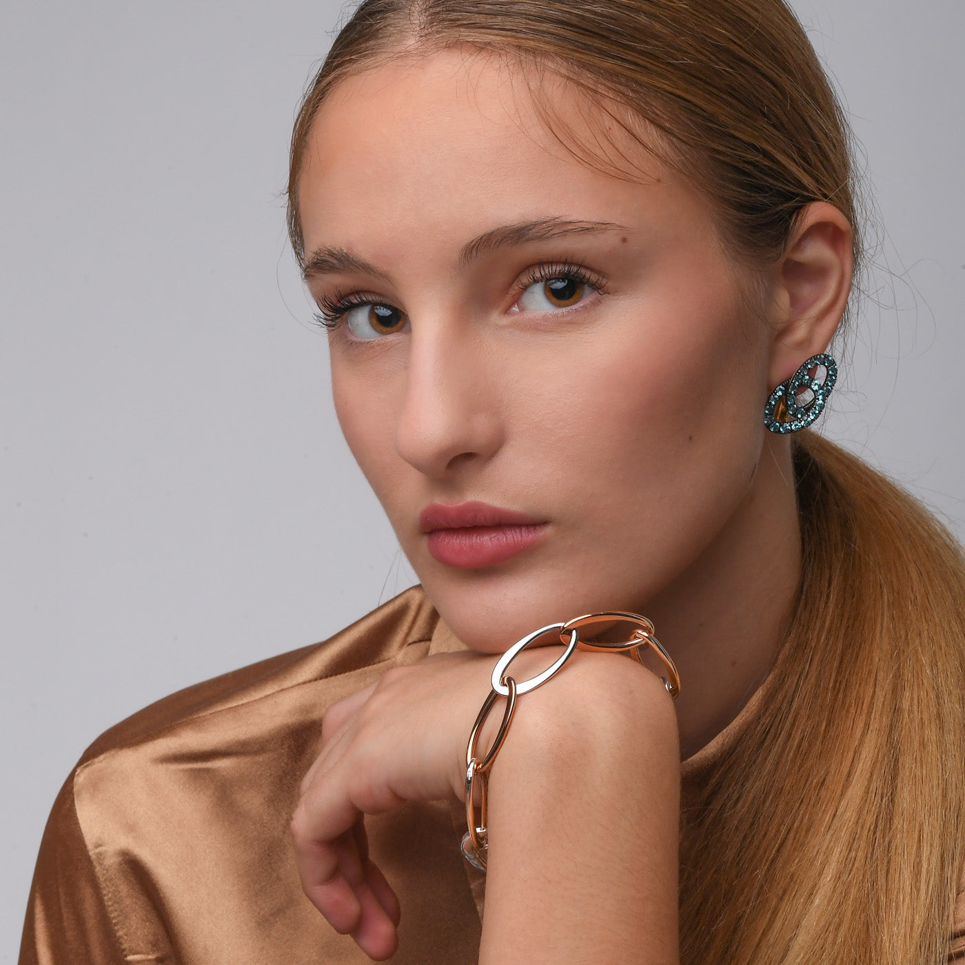 Bracciale a maglia asimmetrica (1812)