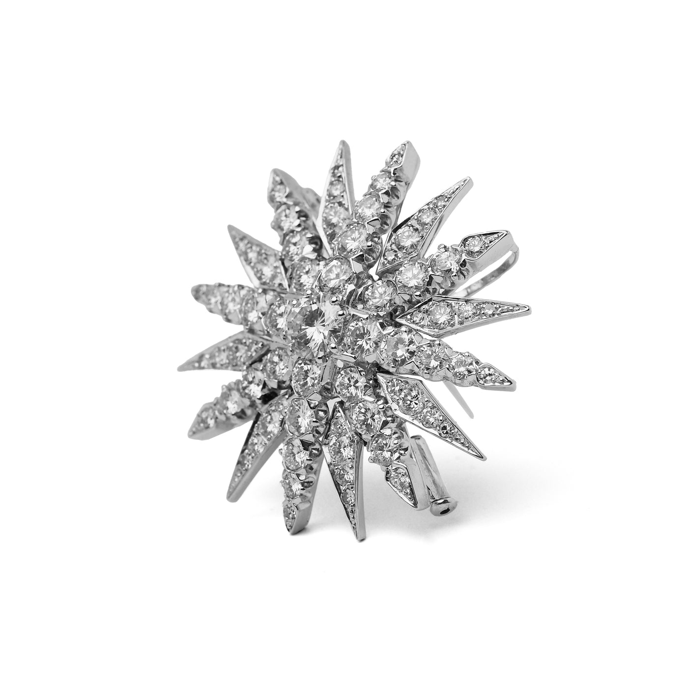 Spilla con diamanti in platino