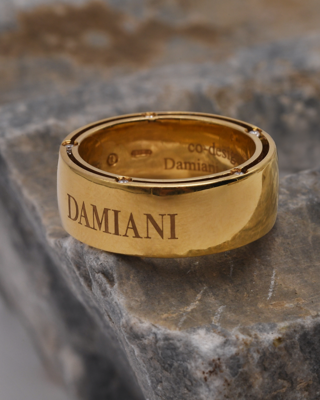 Anello Damiani D.Side in Oro Giallo con Diamanti