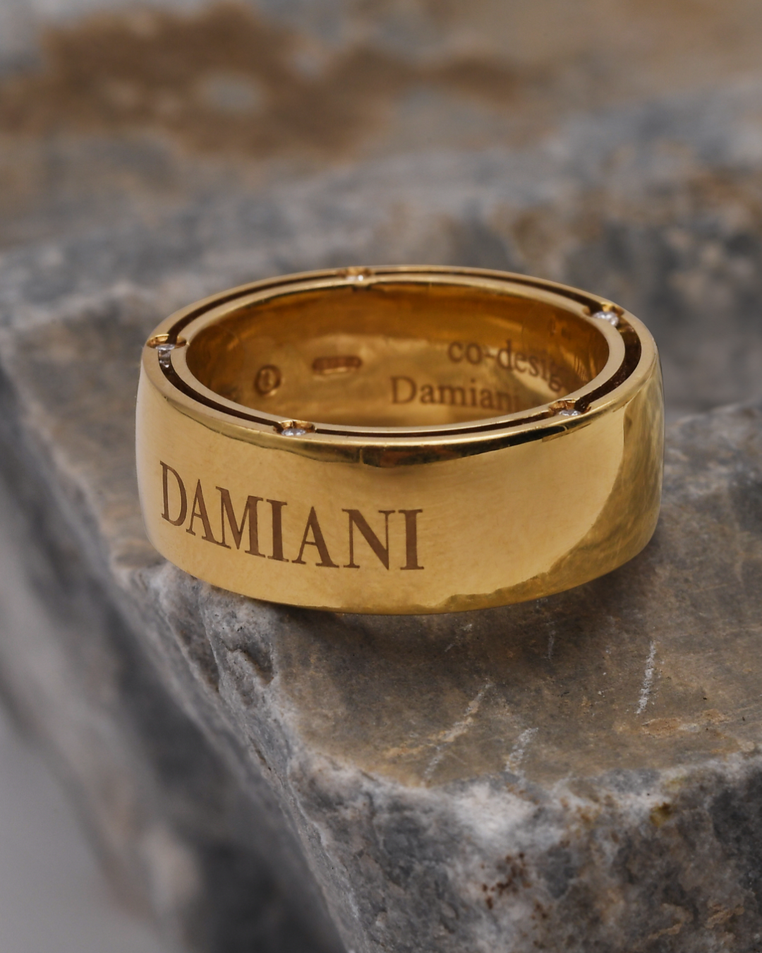 Anello Damiani D.Side in Oro Giallo con Diamanti