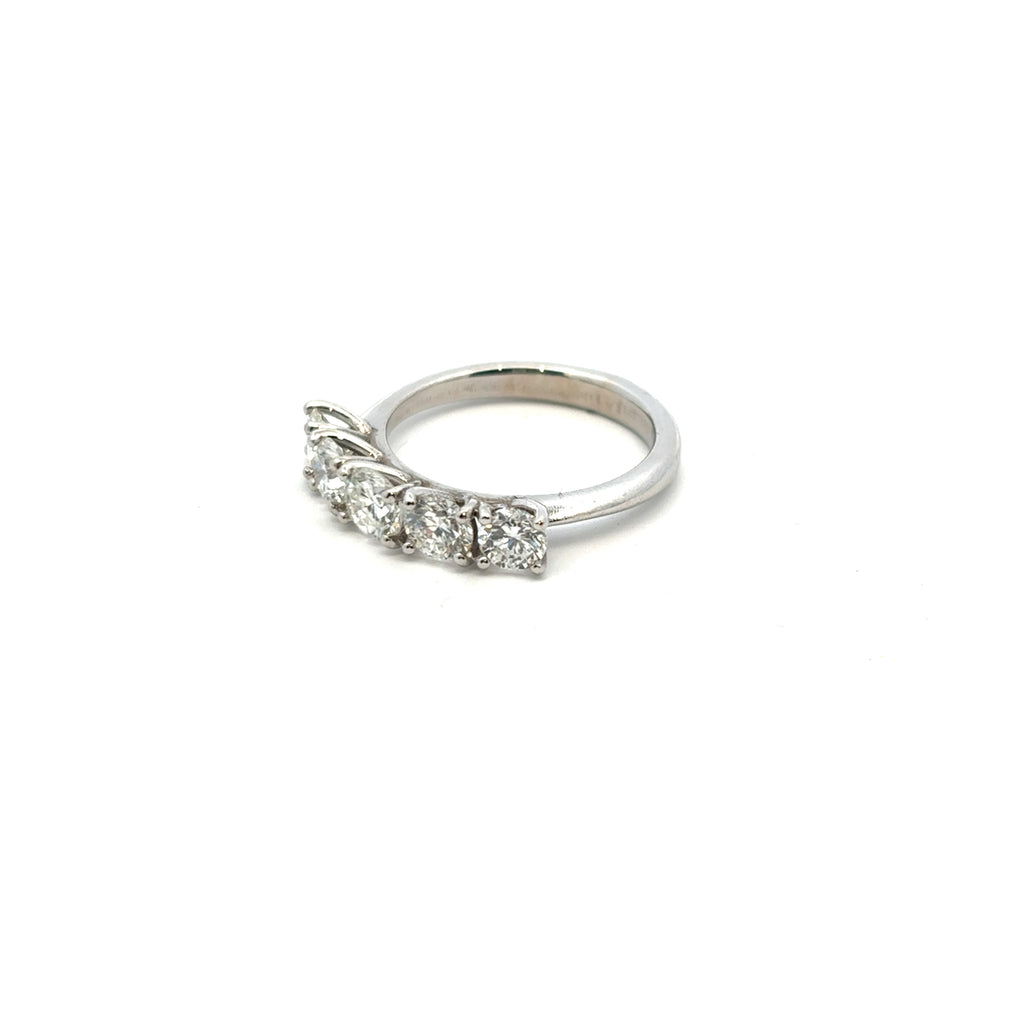 Anello veretta in oro bianco (1909)