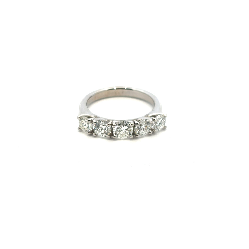 Anello veretta in oro bianco (1909)