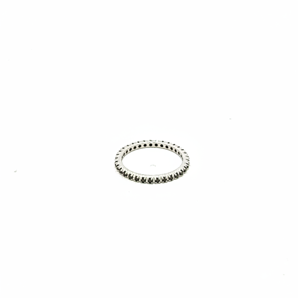 Anello vera in oro bianco e diamanti neri naturali (M011)