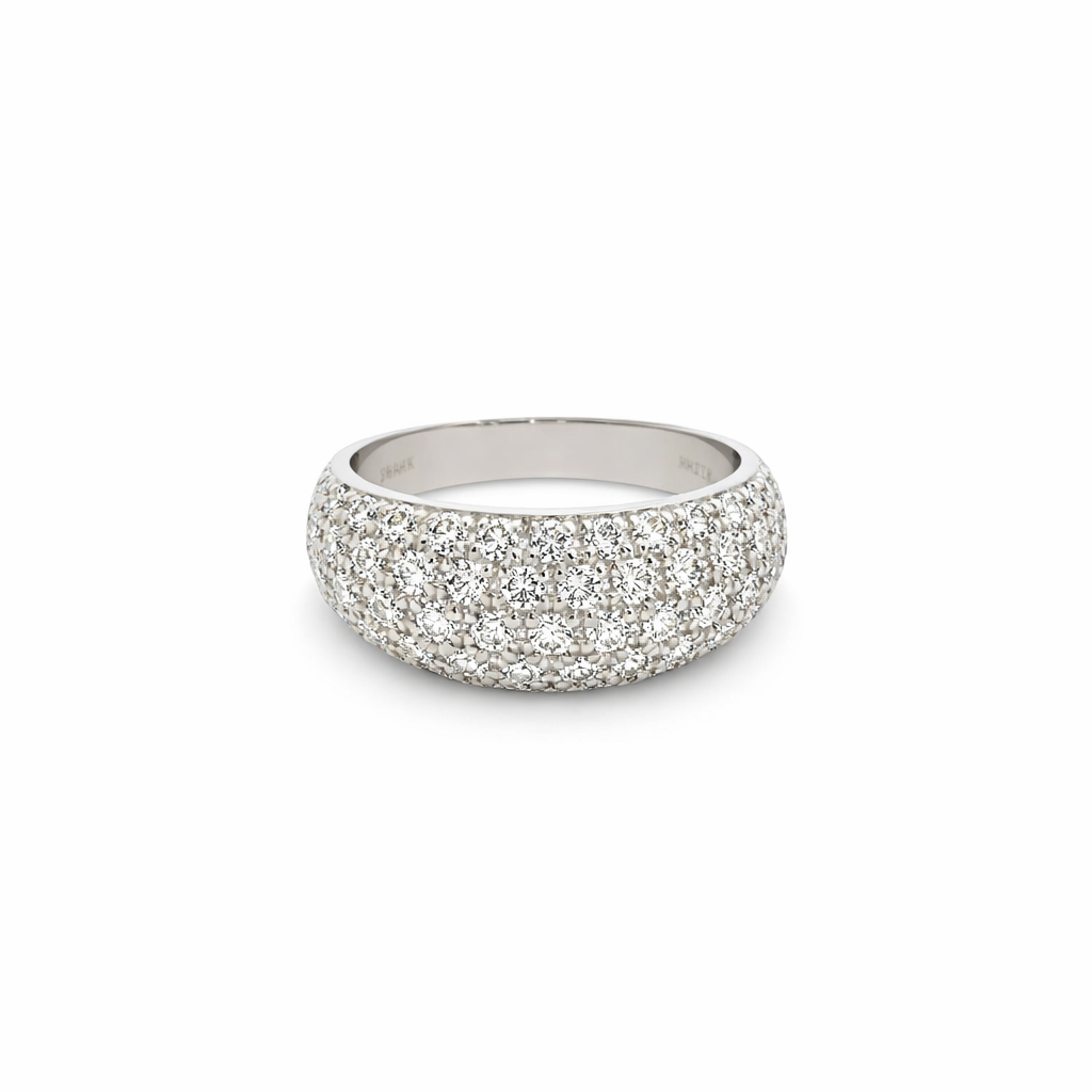 Anello in oro bianco e pavè (1826)