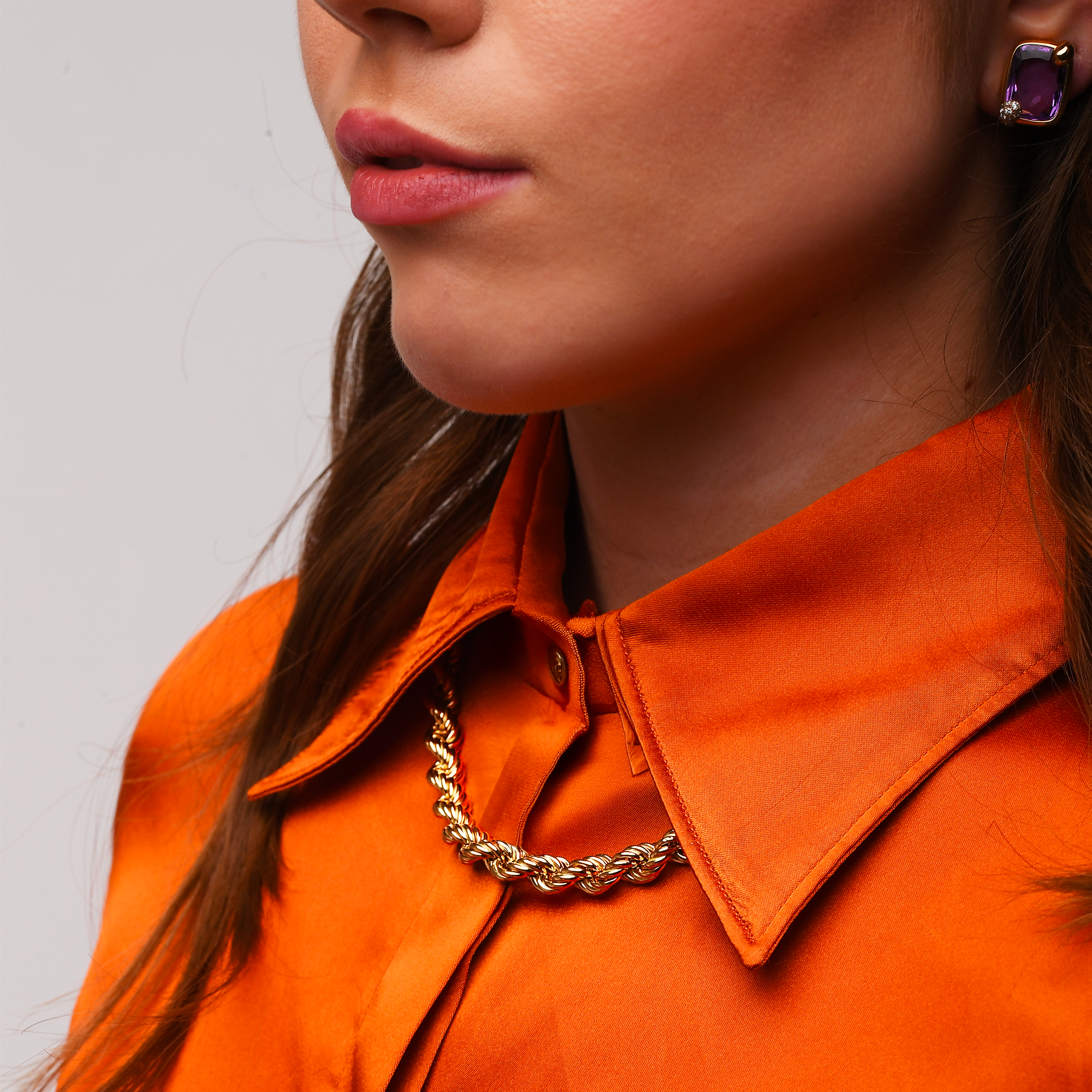 Collana girocollo Torcion in oro giallo  (1767)