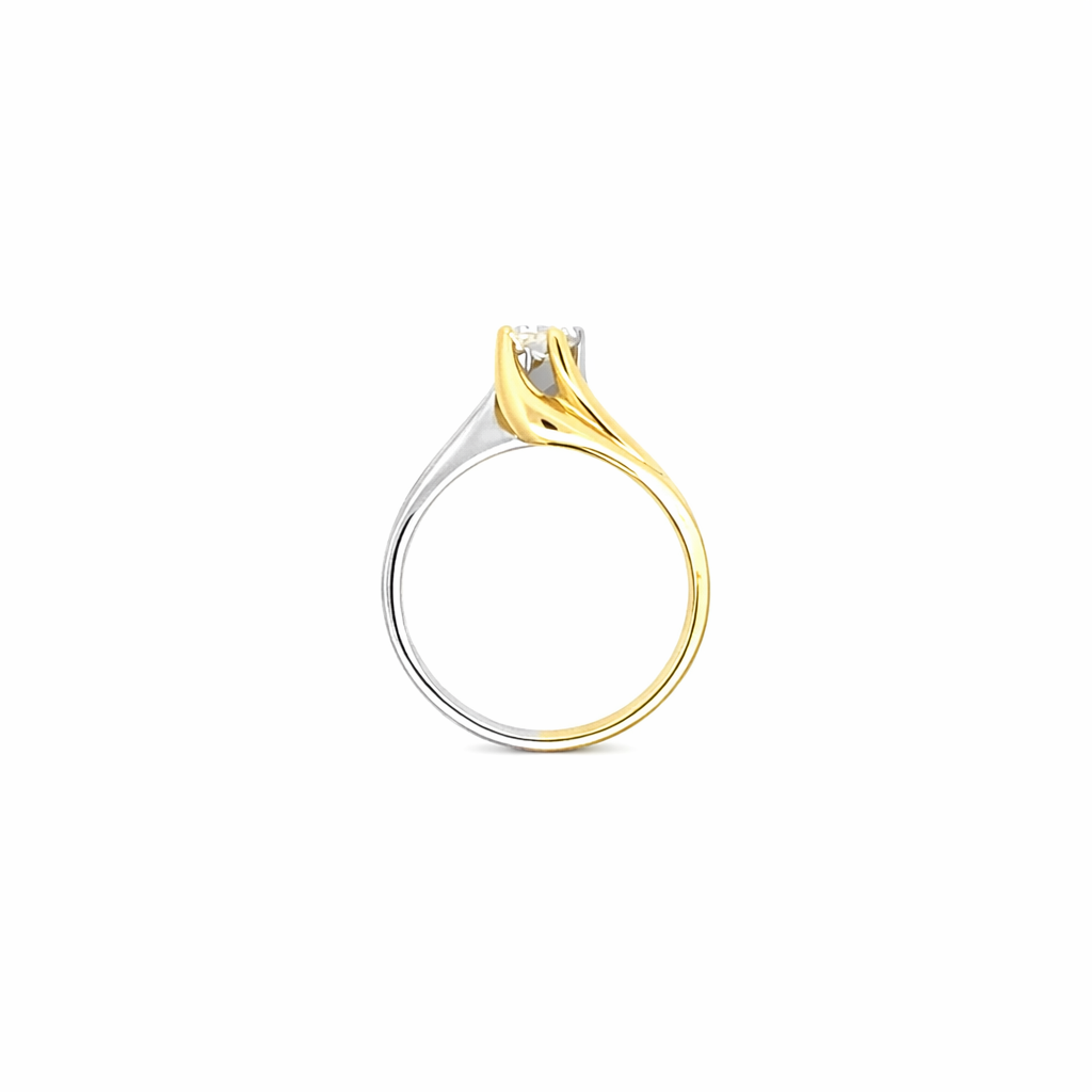 anello solitario in oro giallo e bianco e diamante (2057)