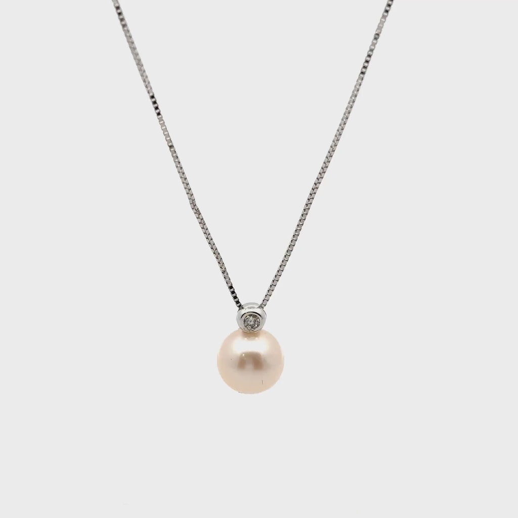 Collana in oro bianco con perla (1421)