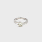 Anello solitario in oro bianco e diamanti (2157)