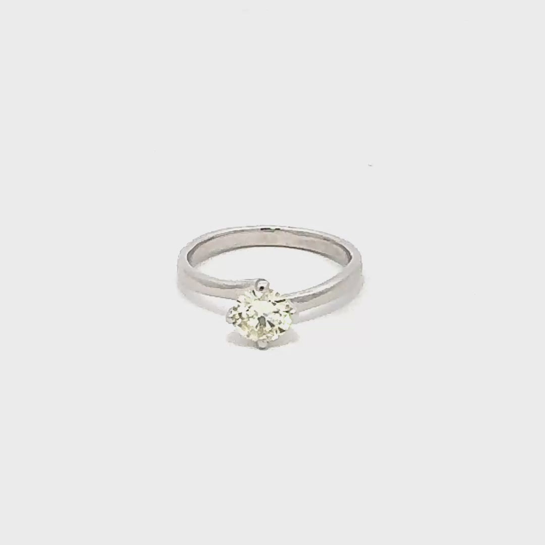 Anello solitario in oro bianco e diamanti (2157)