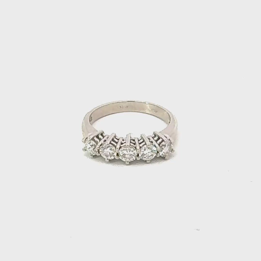 Anello vera in oro bianco (2077)