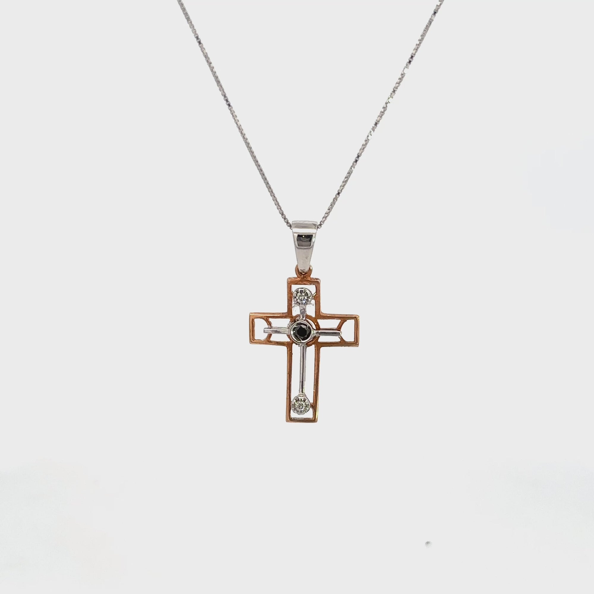 Collana Croce (1568)