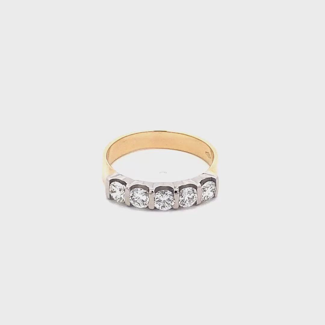 Anello vera in oro giallo e diamanti (M1283)