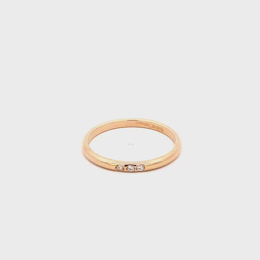 Anello in oro giallo e diamanti (1255)