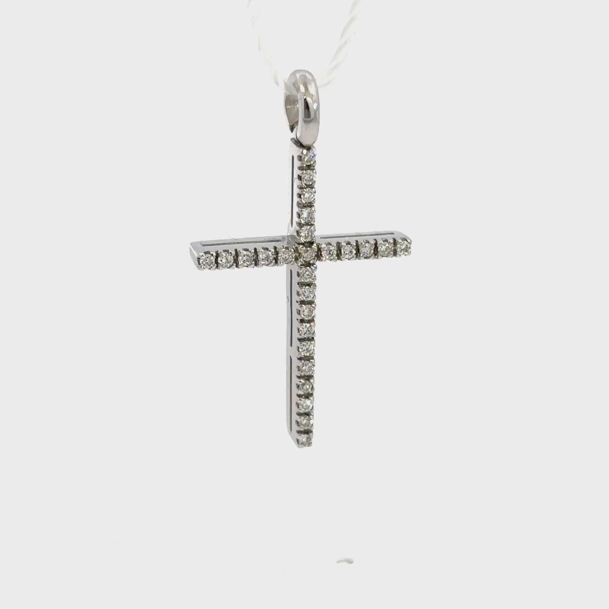 Croce oro bianco e diamanti (1480)